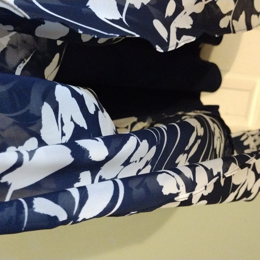 Maxi dress - Picture 4 of 6
